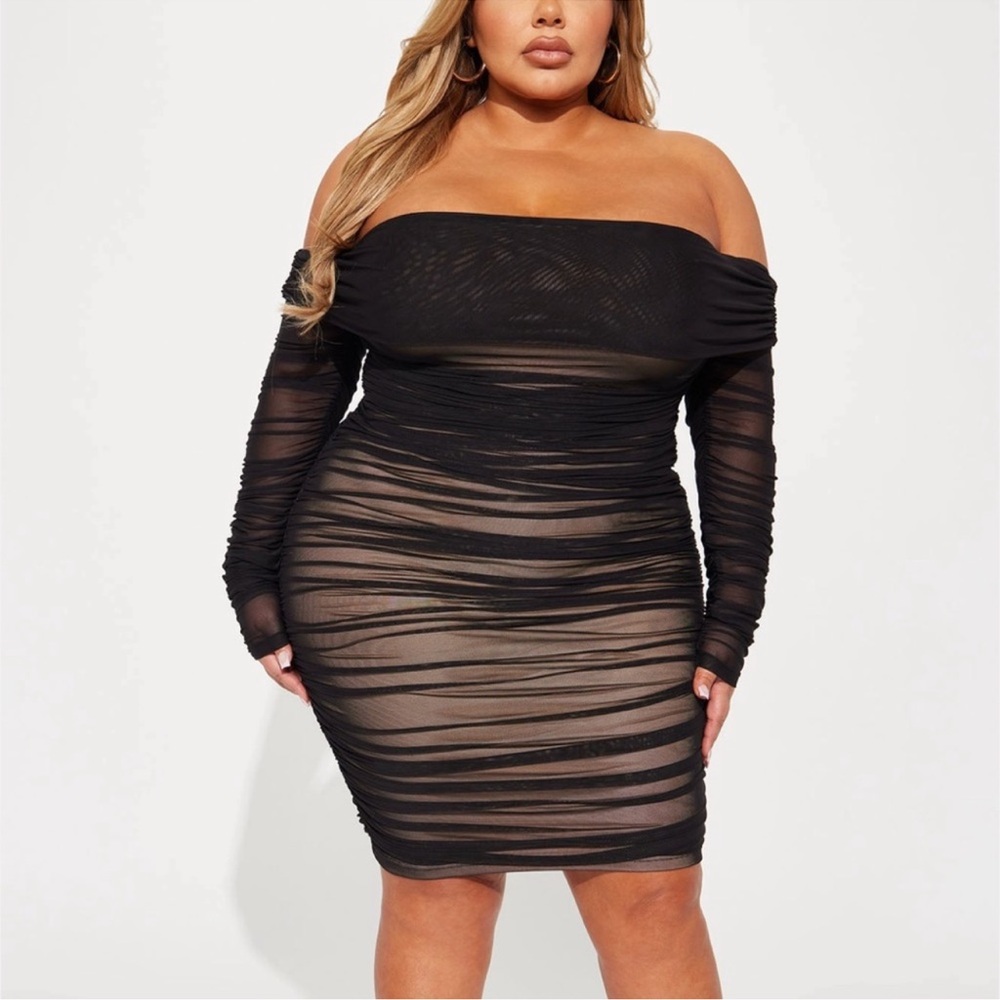 Fashion Nova Black Strapless Dress